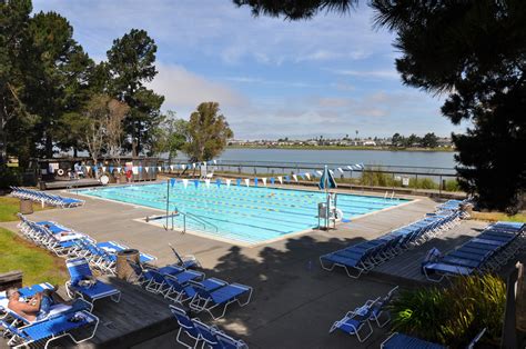 Harbor bay club - Boasting 320 unique units Harbour Club condos are a rare gem in Indianapolis. The neighborhood resides on Somerset Lake, an 80 acre spring-fed lake that allows boats (with trolling motors), kayaks, stand-up paddle boards, canoes, and more. There are 5 different, 2 bedroom floor plans ranging from 890-1350 sq ft.